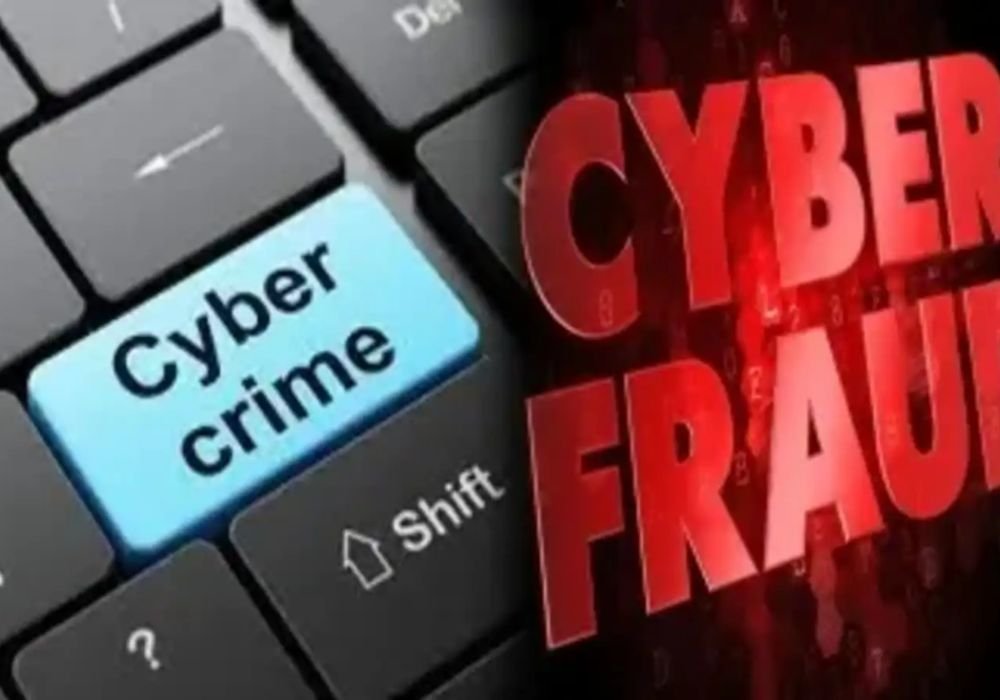 Professor cheated of Rs 9½ lakh by posing as Delhi Police officer