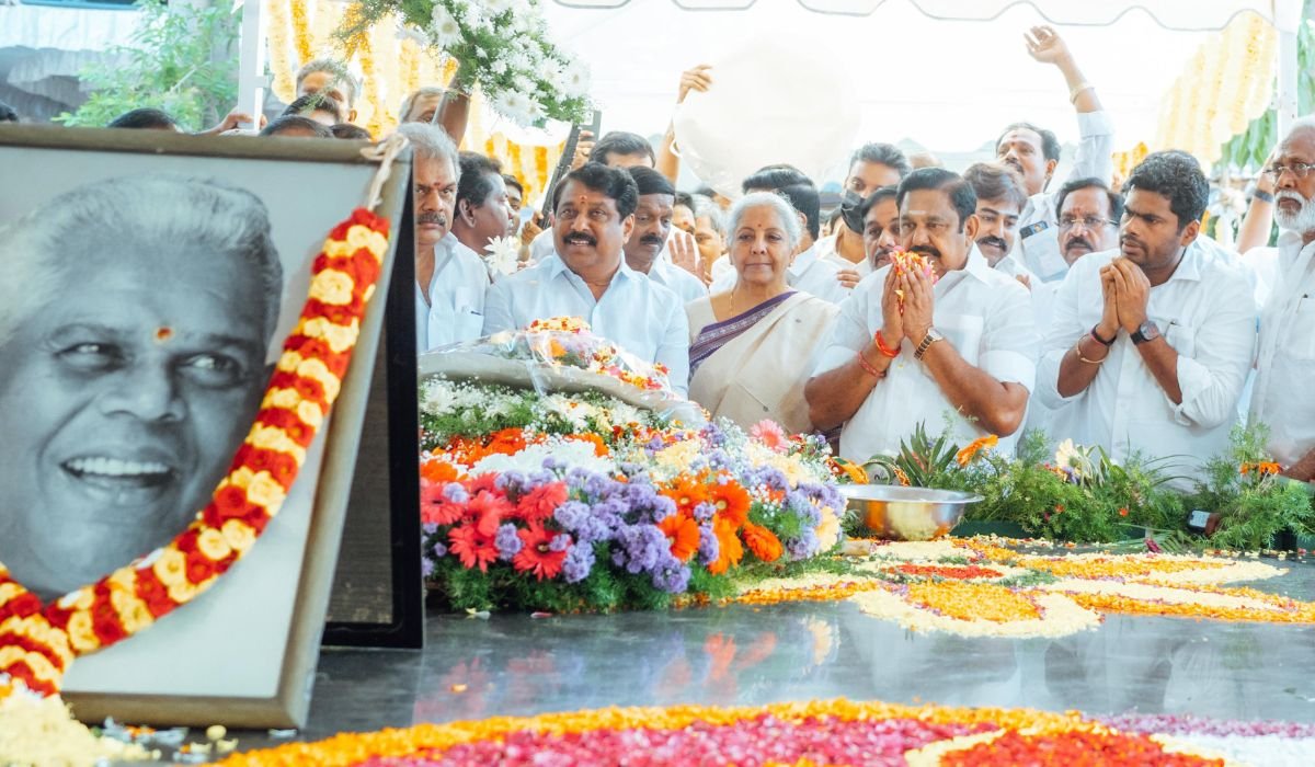 Moopanar's memorial day: NDA party leaders pay tributes