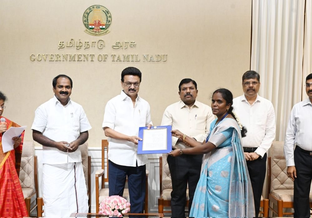 13 Assistant Directors in Tamil Development Department