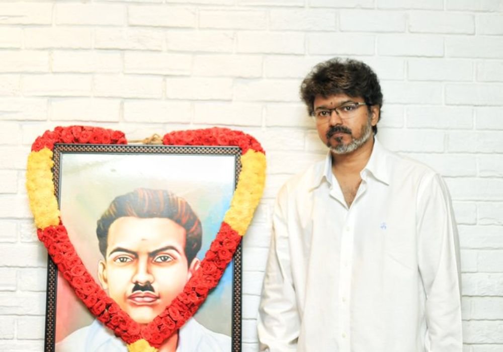 Emanuel Sekaranar's struggles, sacrifice are commendable