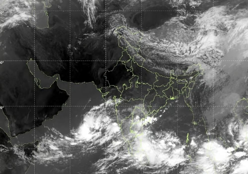 Cyclone 'Montha' to form in Bay of Bengal on Oct. 27