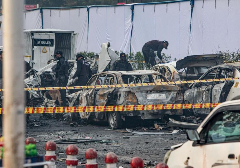 Delhi blast: Death toll rises to 13