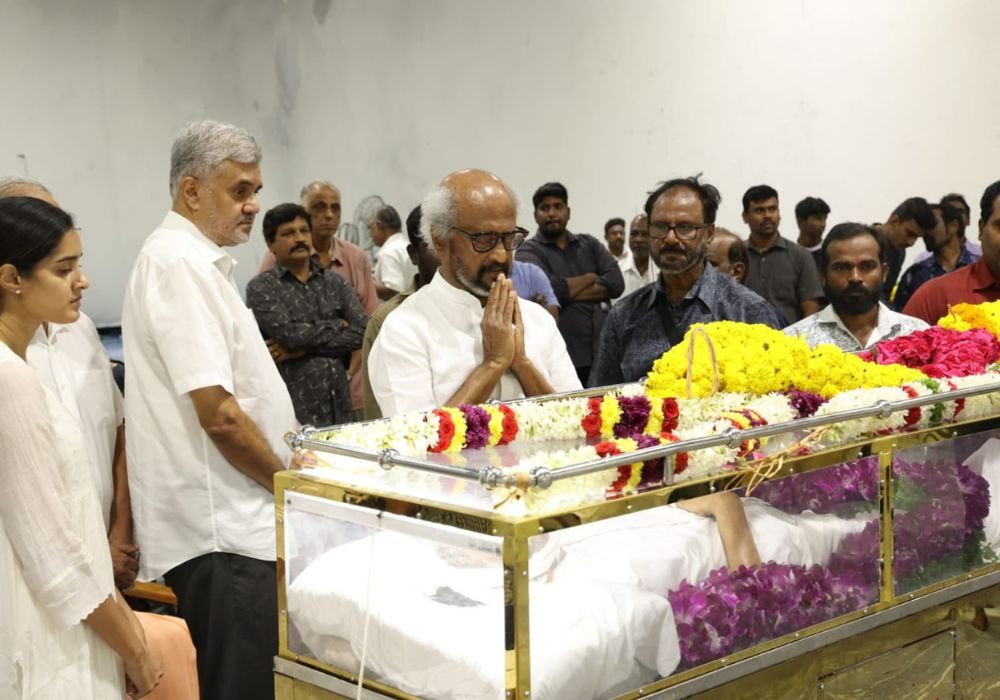 Actor Rajinikanth pays tribute to producer AVM Saravanan