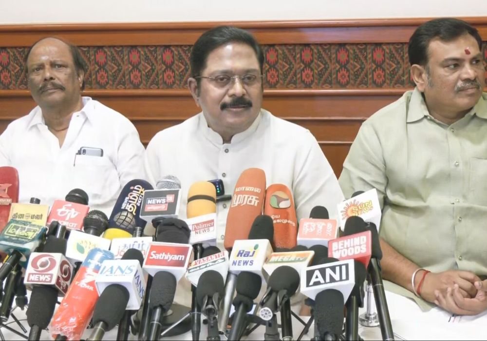 DMK will definitely lose even if give Rs. 50 thousand - TTV