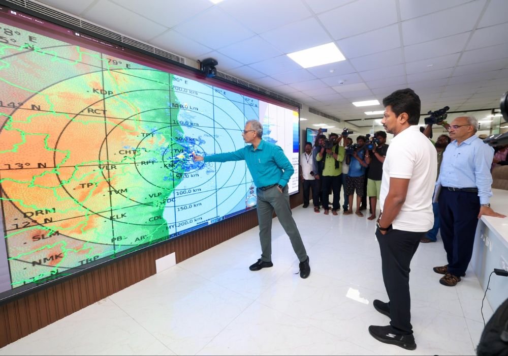 Deputy CM inspects the State Emergency Control Center!