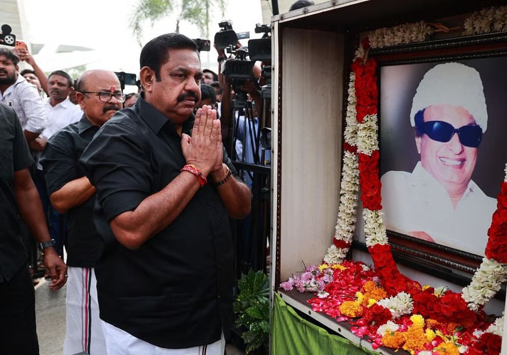 Let us praise MGR for restoring Tamil Nadu: Edappadi Palaniswami