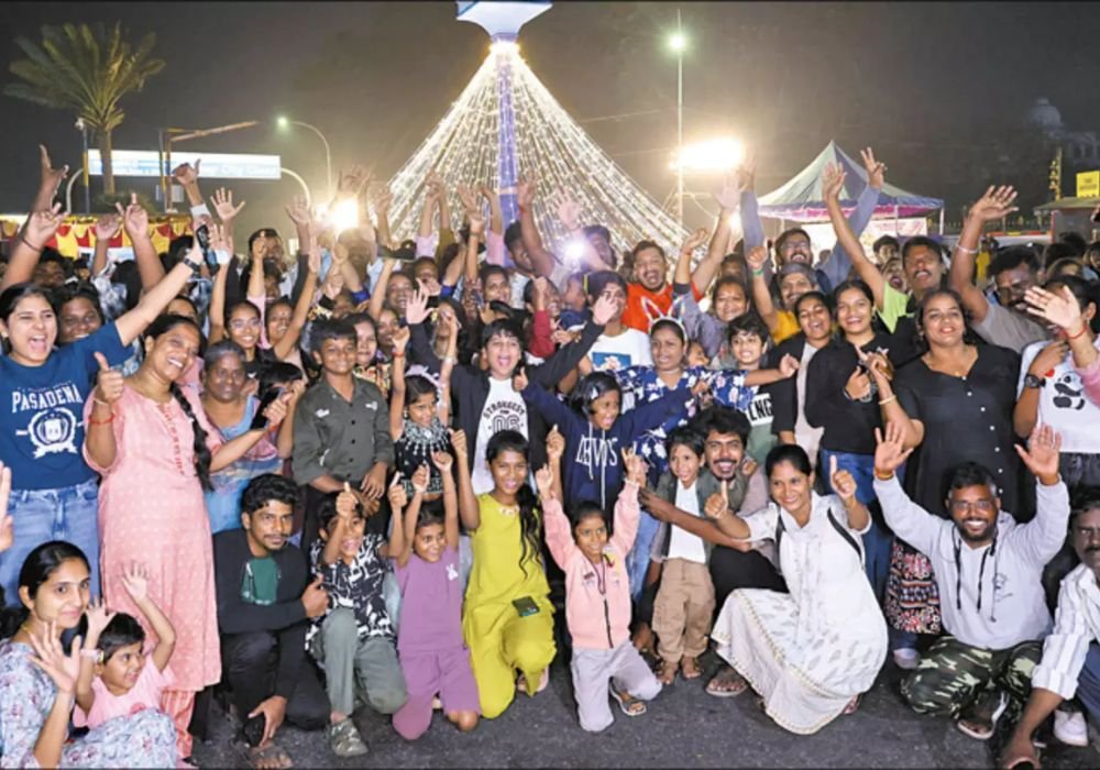 Accident-free New Year - Chennai Police Announcement