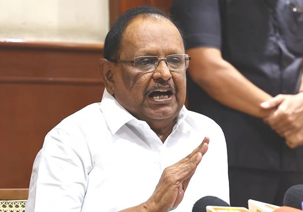 Microphone was not switched off; Minister Ragupathy denies the Governor's allegations.