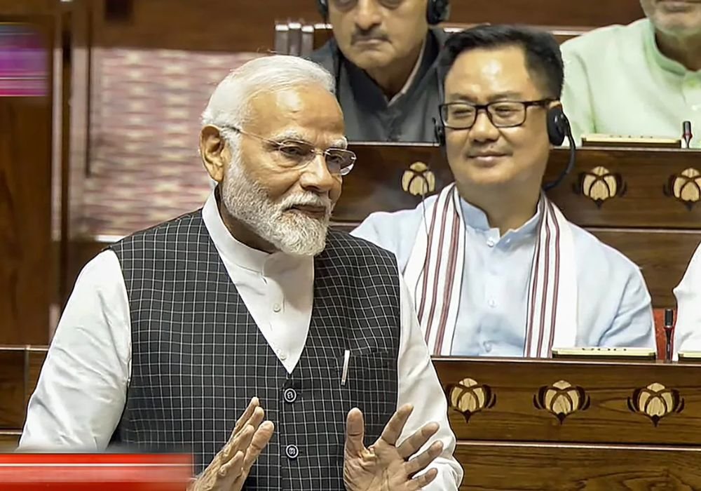 Was there an attempt by women MPs to attack PM Modi? Congress denies it!
