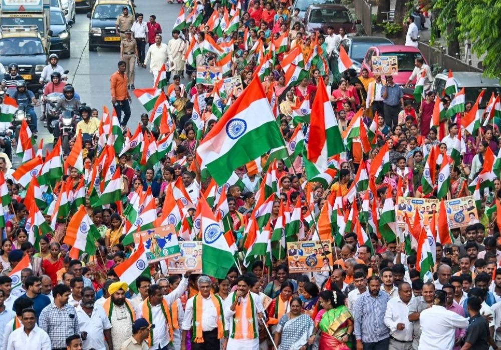 Vande Mataram is mandatory in govt programs & schools - Central govt orders